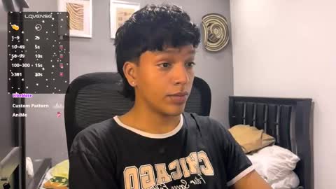 Snapshot of xander_bonnet1 chatting on February 2025 06:48:01 PM Xander bonnet online show from February 2025 06:48:01 PM