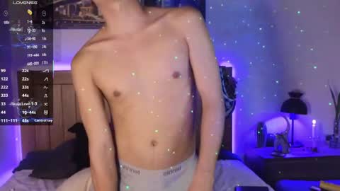 Xander Cardona online show from March 2026 04:06:01 AM