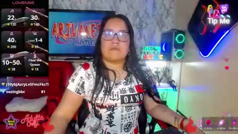 Snapshot of xander_taylor_ chatting on June 2026 09:14:01 AM xander_taylor_ online show from June 2026 09:14:01 AM