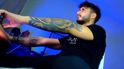 Snapshot of xandercagex chatting on January 2026 10:59:02 PM XanderCageX online show from January 2026 10:59:02 PM