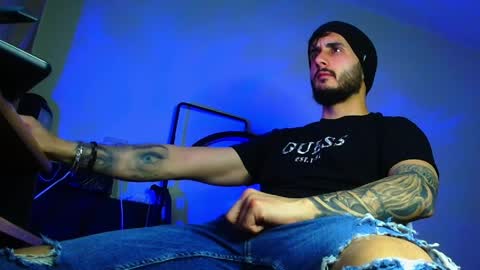 Snapshot of xandercagex chatting on April 2026 09:43:01 PM XanderCageX online show from April 2026 09:43:01 PM