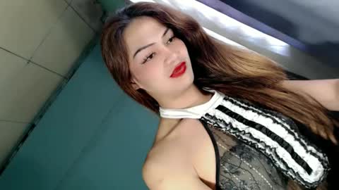Snapshot of xangel_redx chatting on December 2024 11:18:02 PM ANGEL online show from December 2024 11:18:02 PM