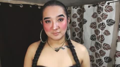 Nira   NOT INTO CHEAP GUYS  online show from January 2025 08:01:02 PM