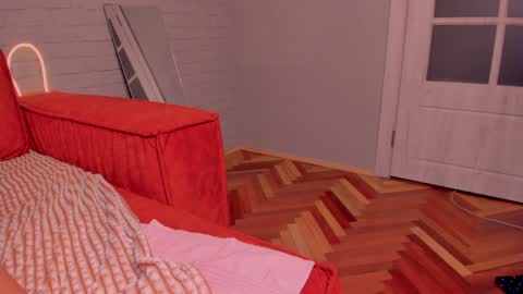 Betty online show from December 2024 07:22:01 PM