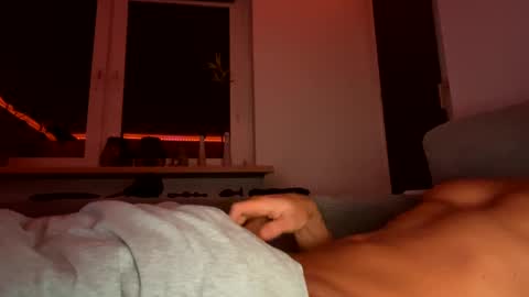 BonBon online show from February 2025 12:04:01 AM