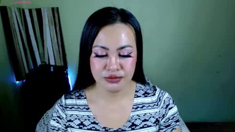 Godess  Lucy online show from November 2025 08:08:02 PM