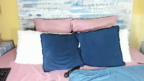 Camilla online show from December 2025 11:30:02 AM