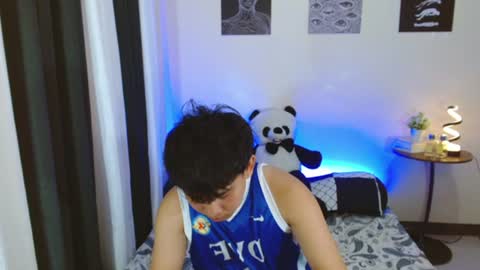 Snapshot of xcigbatecum chatting on June 2026 02:00:01 AM Charlie online show from June 2026 02:00:01 AM