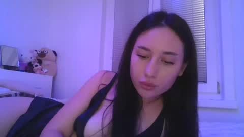 XCuteXbunny online show from September 2025 05:46:02 PM