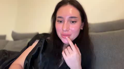 XCuteXbunny online show from October 2025 09:36:02 PM