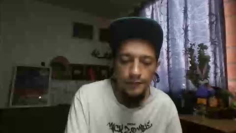 Snapshot of xdantex19 chatting on May 2026 02:33:02 PM xdantex19 online show from May 2026 02:33:02 PM