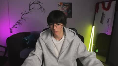 Snapshot of xevier_loyd chatting on December 2025 01:05:02 PM xevier online show from December 2025 01:05:02 PM