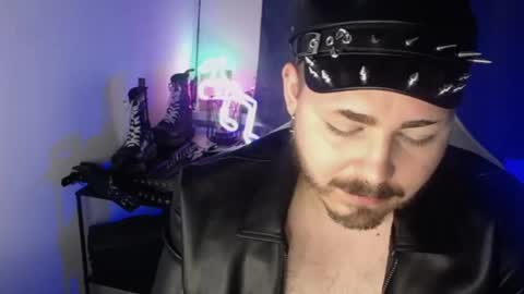 F A B I A N online show from October 2025 05:21:02 PM