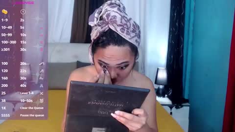 Snapshot of xhugesignificant69x chatting on January 2025 11:06:01 PM xhugesignificant69x online show from January 2025 11:06:01 PM