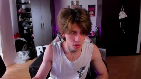 xIce Boy online show from March 2026 04:13:02 PM