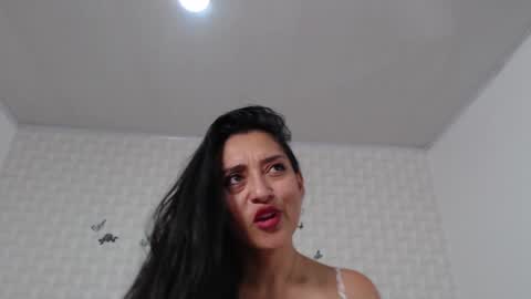 ximena suarez online show from February 2025 09:54:01 AM