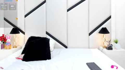 ximenacosta online show from April 2026 11:46:02 AM