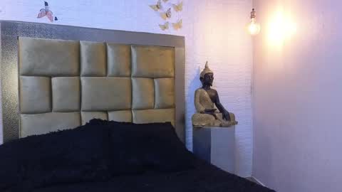 ximena online show from November 2025 10:13:02 PM