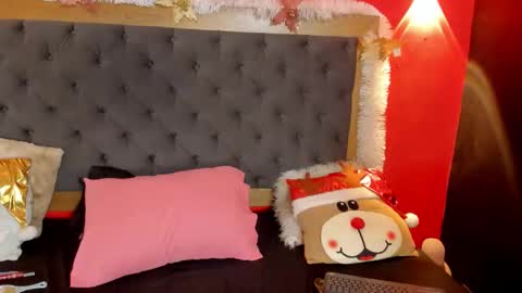 Xiomara online show from November 2025 06:21:02 PM