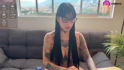 xisisxx online show from September 2025 10:43:02 PM