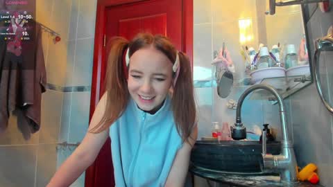 Snapshot of xlanabunny chatting on January 2025 10:12:02 AM xlanabunny online show from January 2025 10:12:02 AM