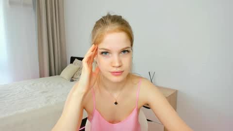 Chloe online show from May 2026 09:05:01 AM