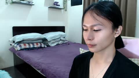 Snapshot of xlovely_destinyx chatting on July 2026 04:39:33 PM Alice online show from July 2026 04:39:33 PM