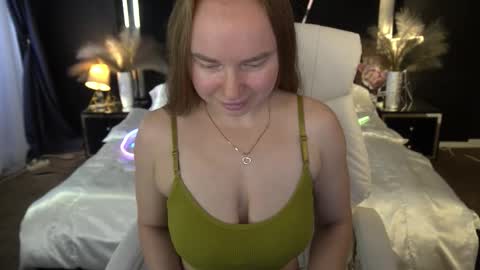 Monica online show from November 2025 07:18:02 AM