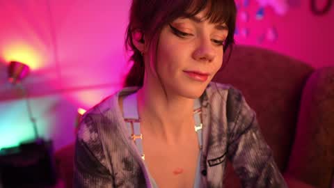 Snapshot of xobondaixo chatting on December 2024 05:10:02 AM Bella Bondai online show from December 2024 05:10:02 AM