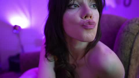 Snapshot of xobondaixo chatting on January 2025 07:49:02 AM Bella Bondai online show from January 2025 07:49:02 AM
