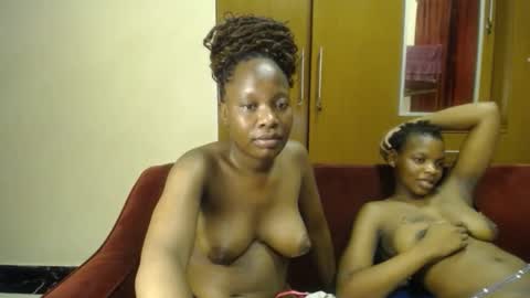 Xoxo online show from November 2025 03:47:01 PM