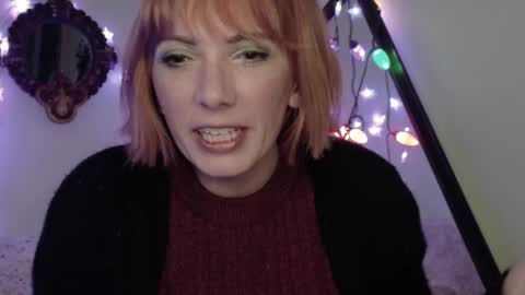 Snapshot of xpcouple chatting on December 2025 01:22:02 AM XPCouple online show from December 2025 01:22:02 AM