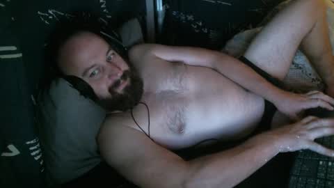 Red online show from March 2025 07:10:01 AM