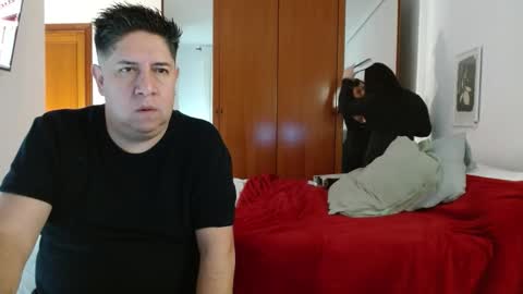 thiagoeva online show from February 2026 09:09:02 AM