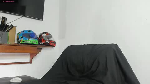 Stipp3r online show from December 2025 12:10:01 PM