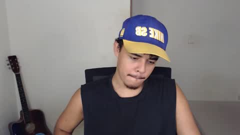 xtranherr online show from November 2025 01:41:01 AM