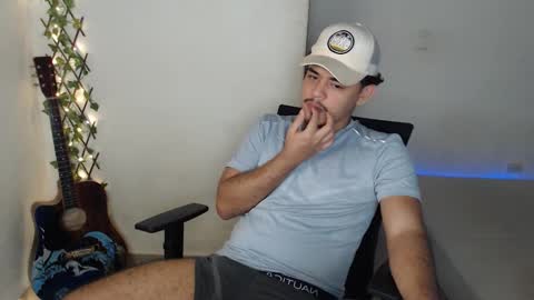 xtranherr online show from December 2025 02:49:01 AM