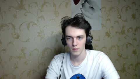 traqqq online show from March 2026 10:03:01 PM