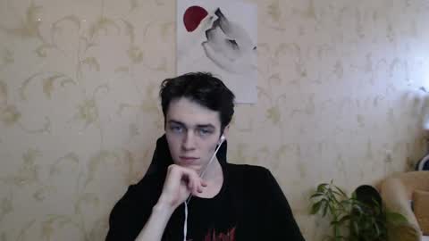 traqqq online show from June 2026 12:44:02 PM