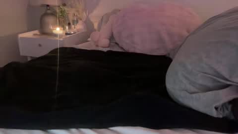 Snapshot of xx_lily_xx2 chatting on May 2026 07:56:02 PM Lily online show from May 2026 07:56:02 PM