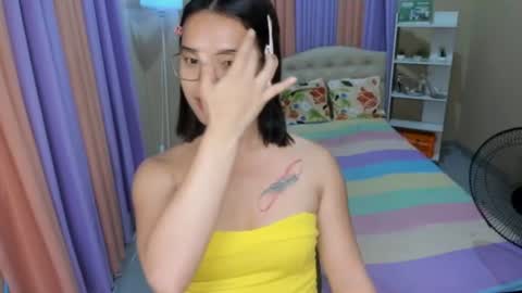 CHLOES ROOM online show from May 2026 05:36:02 AM