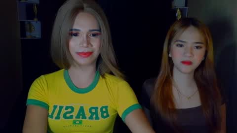 Snapshot of xxellaineee chatting on May 2026 09:58:02 AM Elaine online show from May 2026 09:58:02 AM