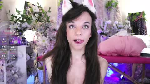 Haylee Marie  online show from May 2026 02:40:01 AM