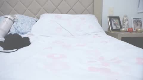 xxiisshi online show from February 2025 12:11:01 AM