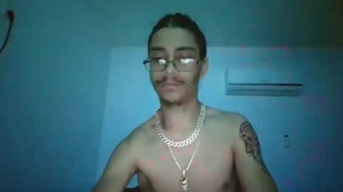 Snapshot of xxjasoneecxx chatting on January 2025 03:56:02 AM XxJasoneecxX online show from January 2025 03:56:02 AM