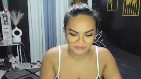Snapshot of xxkylie_smithxx chatting on June 2026 11:26:01 AM Kylie Smith online show from June 2026 11:26:01 AM