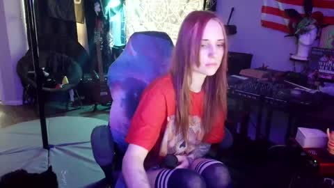 Snapshot of xxlilithmoonxx chatting on June 2026 11:22:02 PM Lilith online show from June 2026 11:22:02 PM