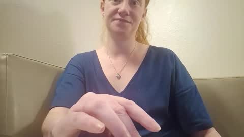 Snapshot of xxmariebliss chatting on May 2026 01:49:02 PM xxmariebliss online show from May 2026 01:49:02 PM