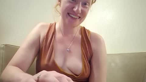 Snapshot of xxmariebliss chatting on May 2026 06:09:01 PM xxmariebliss online show from May 2026 06:09:01 PM