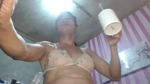 Snapshot of xxrowenatastycockforyouxx chatting on January 2025 12:38:01 AM xxrowenatastycockforyouxx online show from January 2025 12:38:01 AM